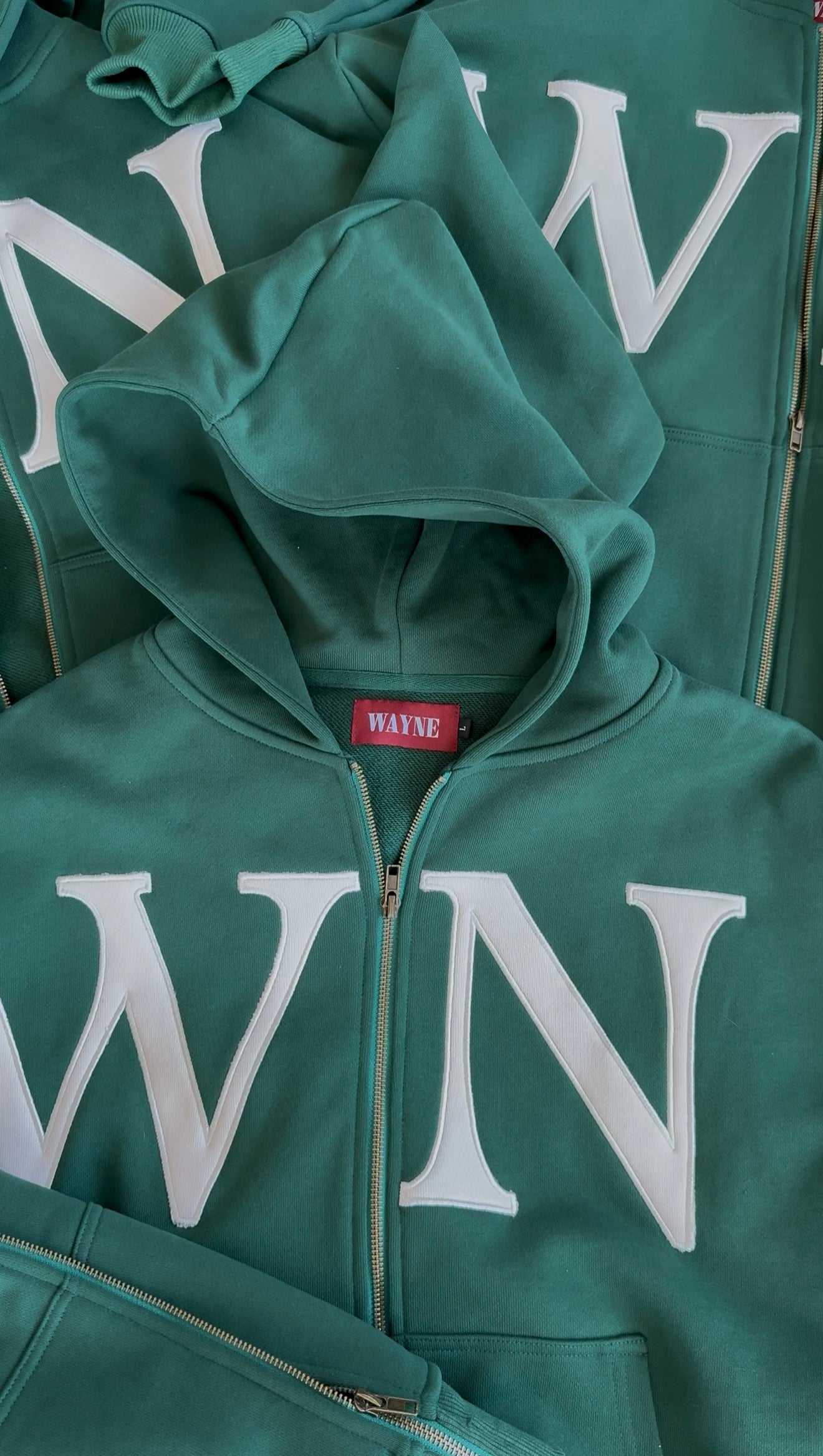 WN HOODIE