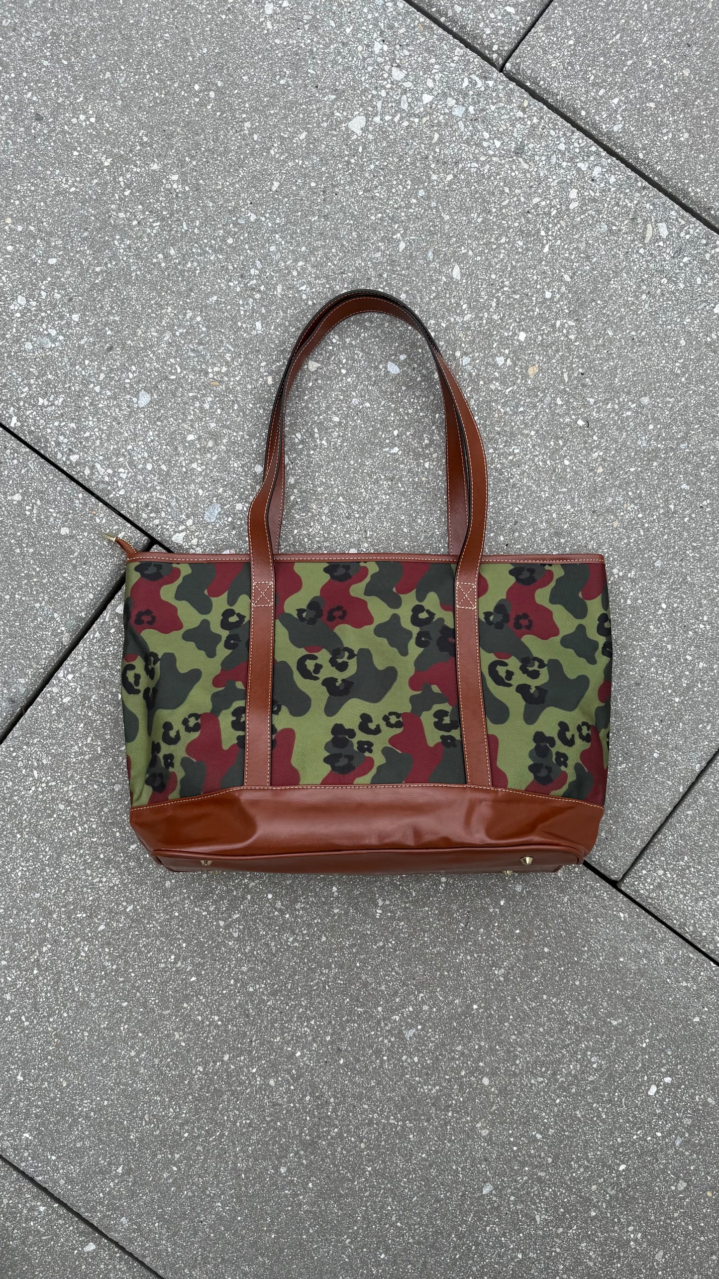 CANOPY CARRYALL